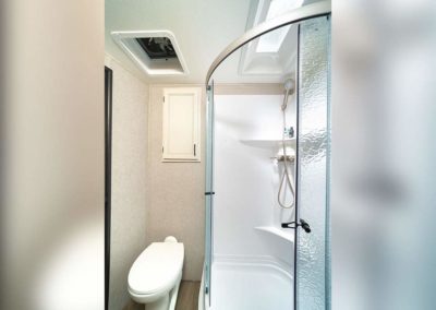 Starcraft Telluride - Bathroom